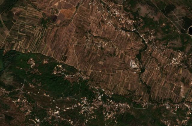 Burned area near Donji Proložac from space