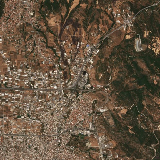 Burned area near Efkarpía from space