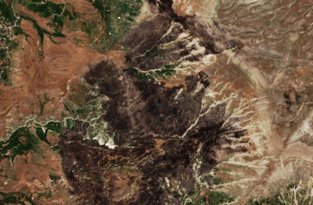 Burned area near Vllahinë from space