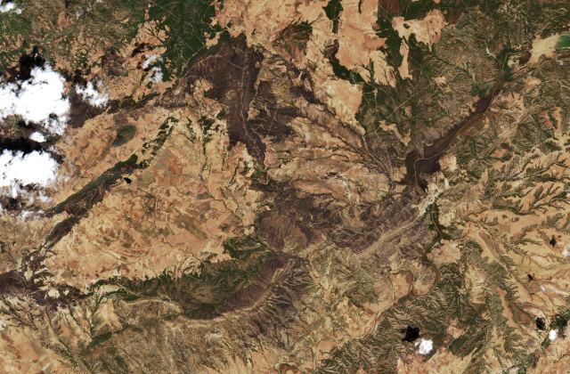 Satellite view near Touiref