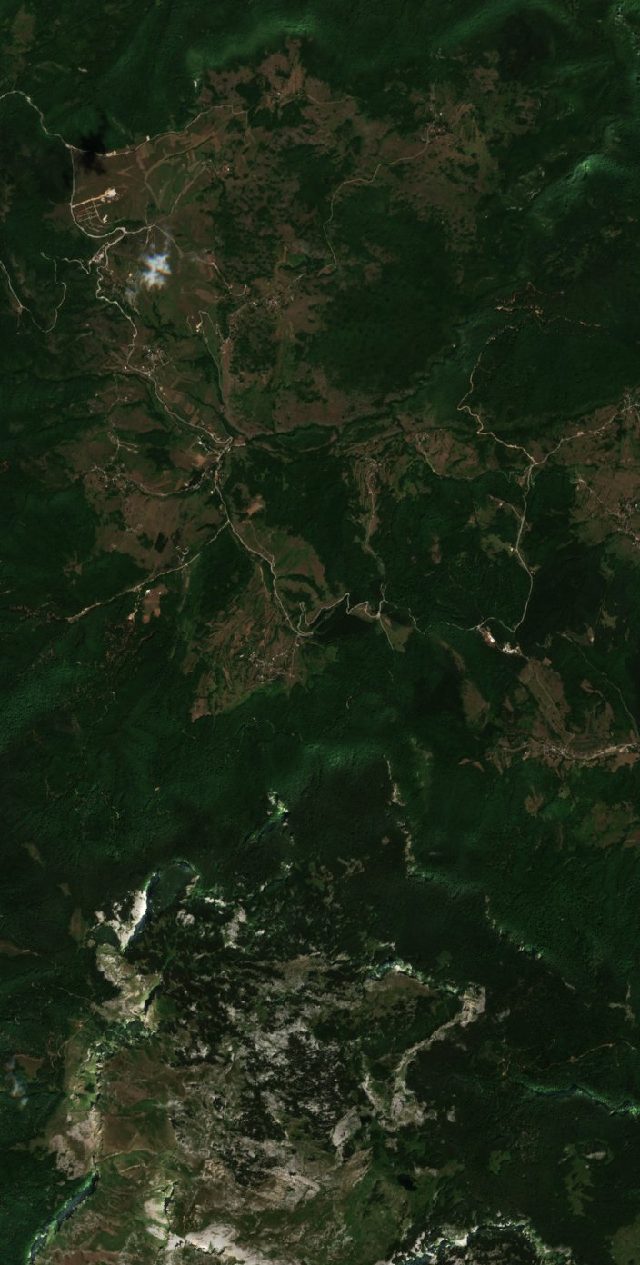 Burned area near Gračanica from space