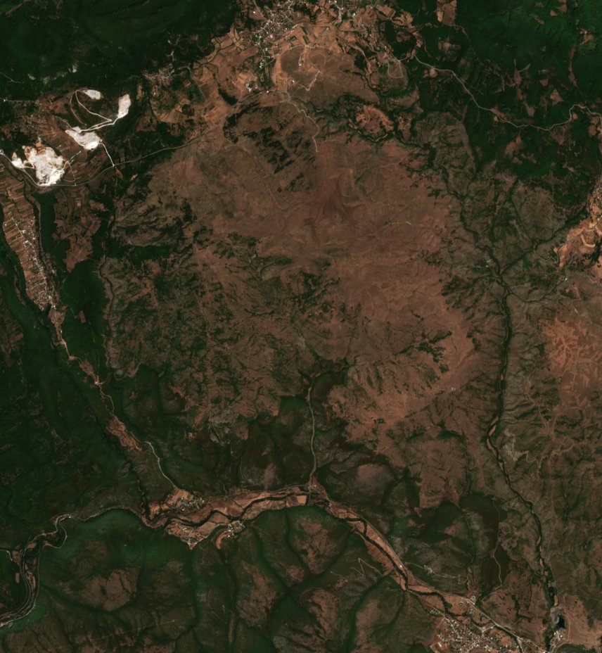 The area before the fire, August 10, 2025